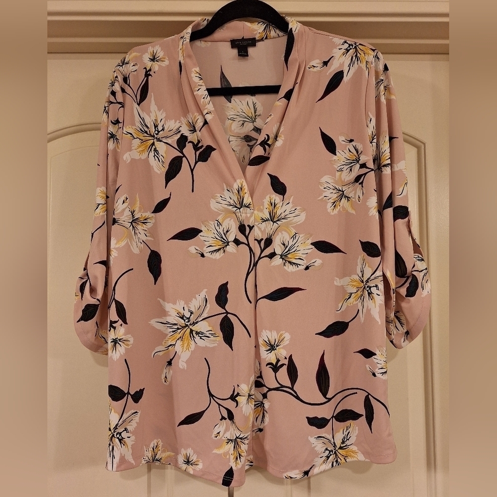 Floral Blush Women's Top